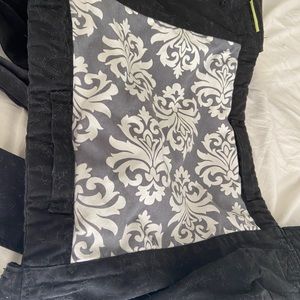 Infantino baby wrap black Mei Tai Sash